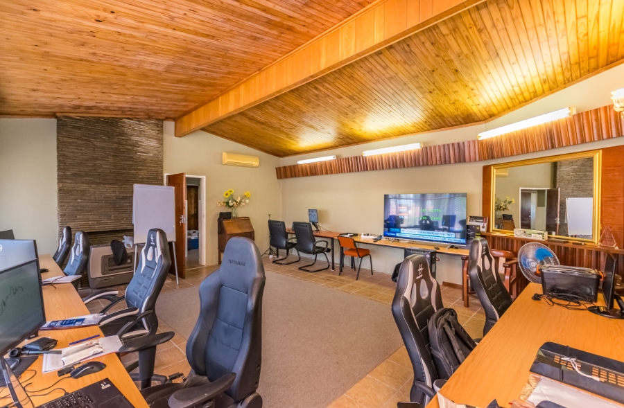 3 Bedroom Property for Sale in Lyttelton Manor Gauteng
