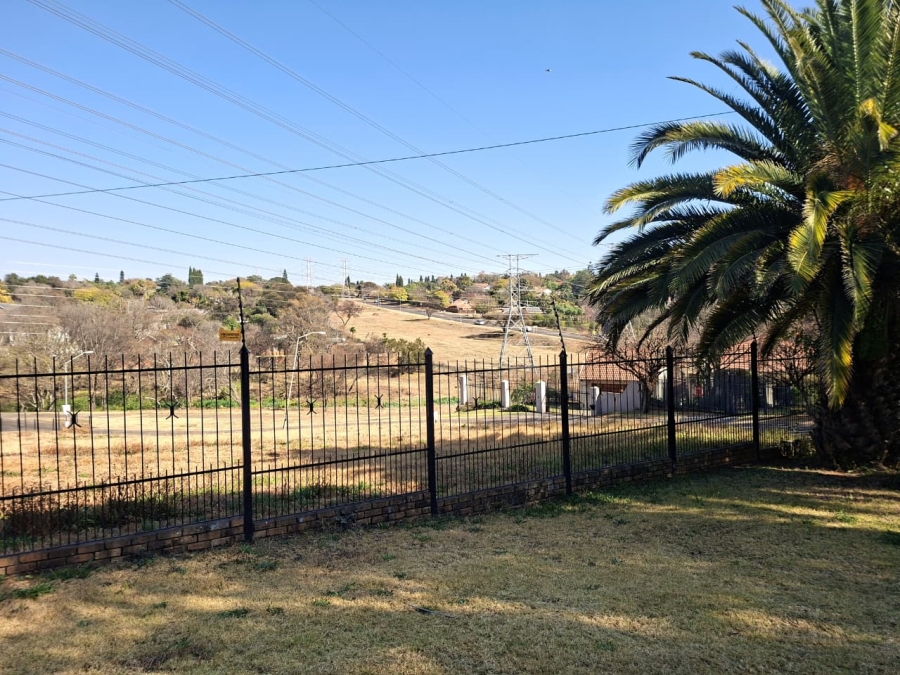 To Let 3 Bedroom Property for Rent in Moreleta Park Gauteng