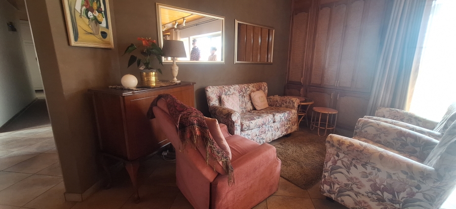 4 Bedroom Property for Sale in Rant En Dal Gauteng
