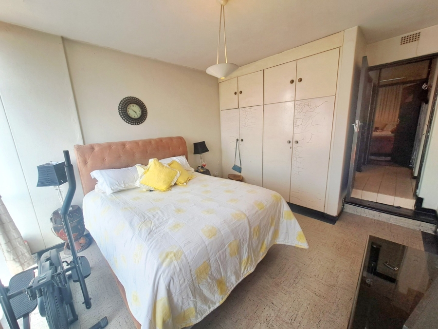 2 Bedroom Property for Sale in Yeoville Gauteng