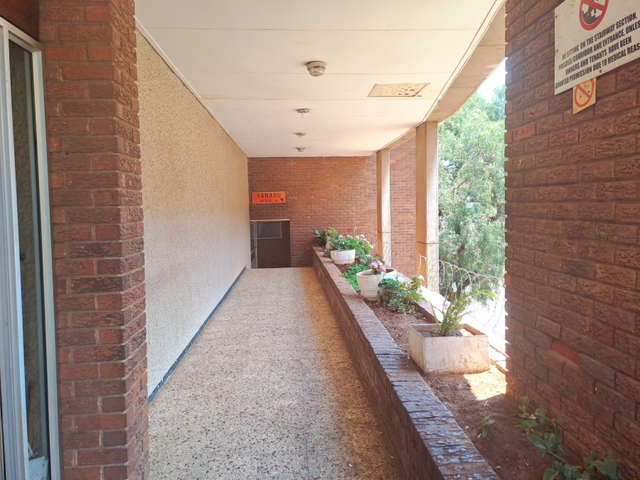 2 Bedroom Property for Sale in Yeoville Gauteng