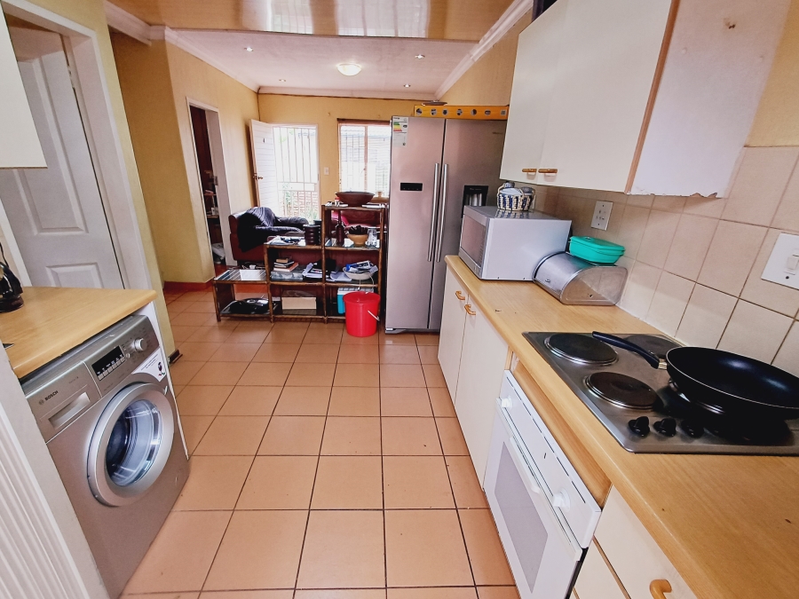 2 Bedroom Property for Sale in Erasmuskloof Gauteng