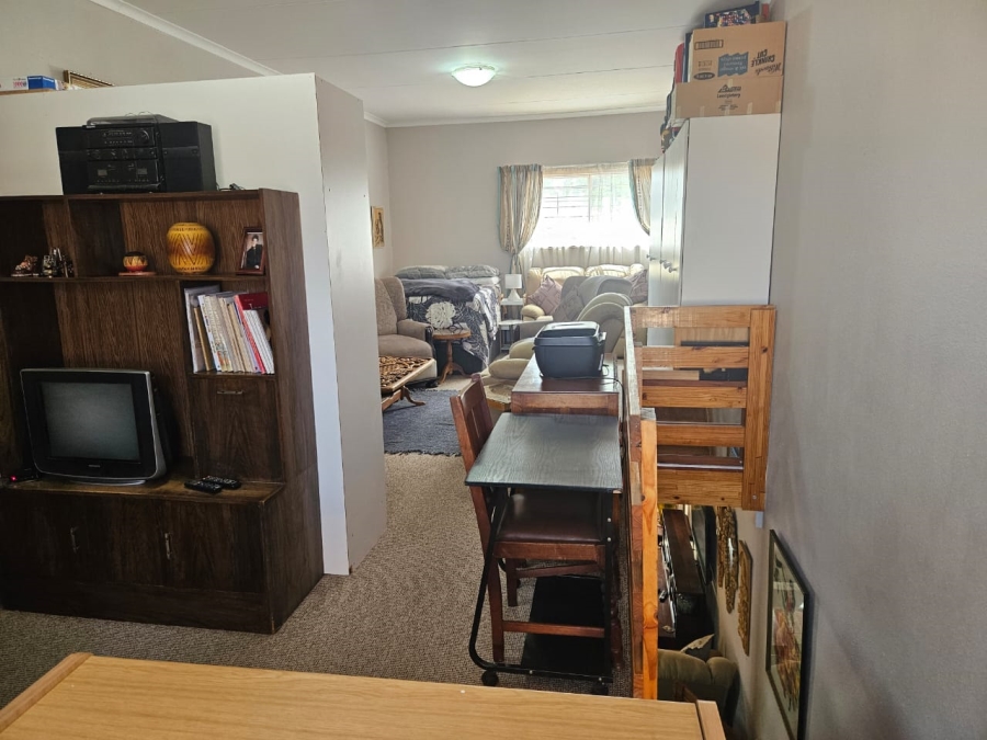3 Bedroom Property for Sale in Allens Nek Gauteng