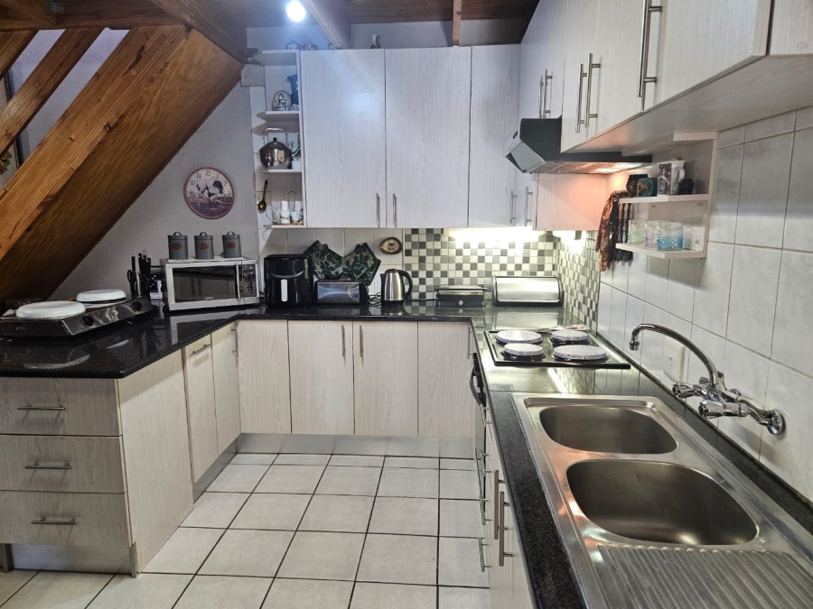 3 Bedroom Property for Sale in Allens Nek Gauteng