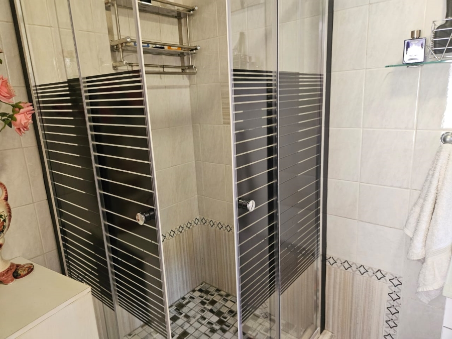 3 Bedroom Property for Sale in Allens Nek Gauteng