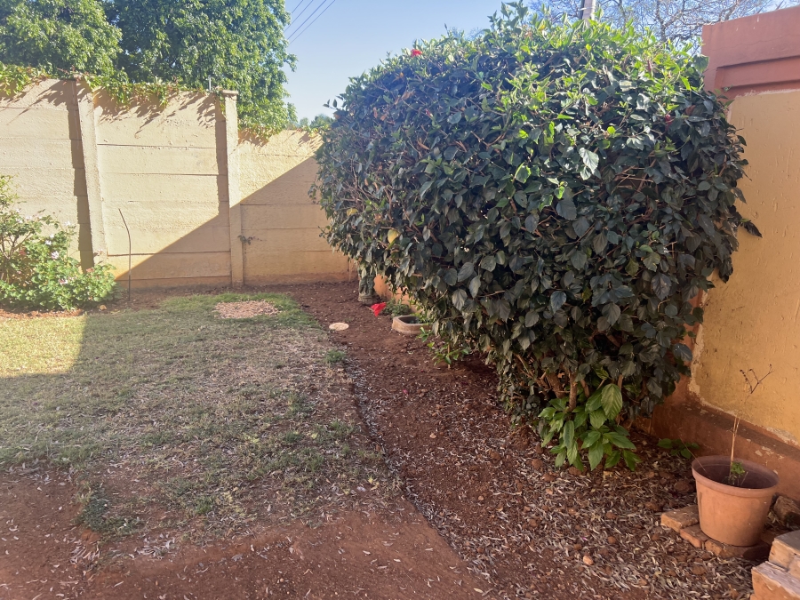3 Bedroom Property for Sale in Constantia Park Gauteng
