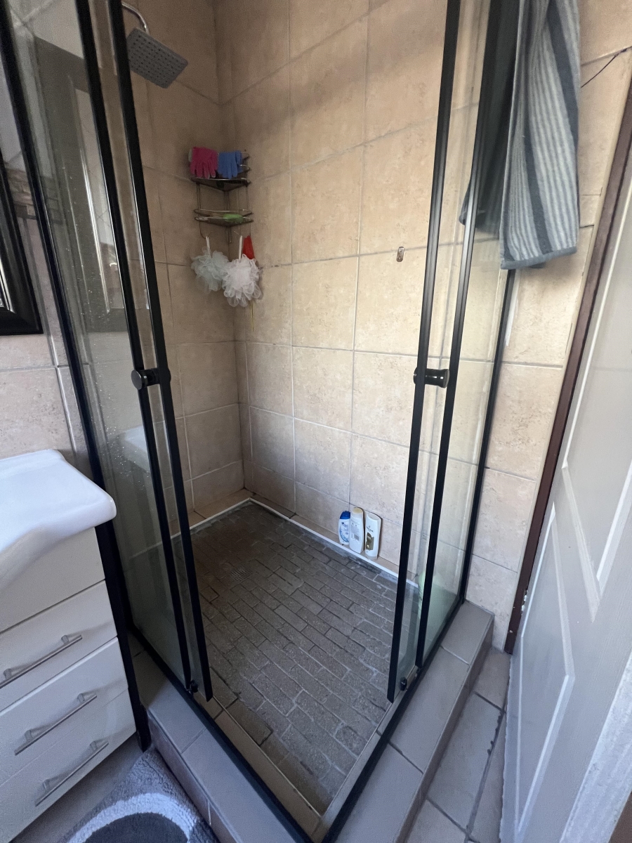 3 Bedroom Property for Sale in Constantia Park Gauteng