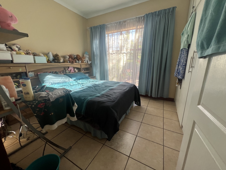 3 Bedroom Property for Sale in Constantia Park Gauteng