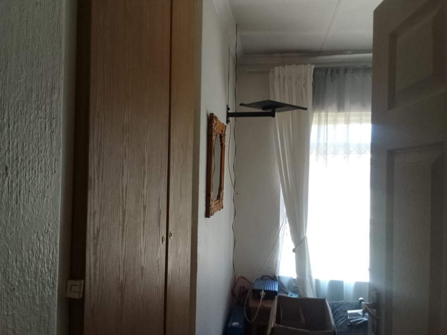 To Let 3 Bedroom Property for Rent in Brackenhurst Gauteng