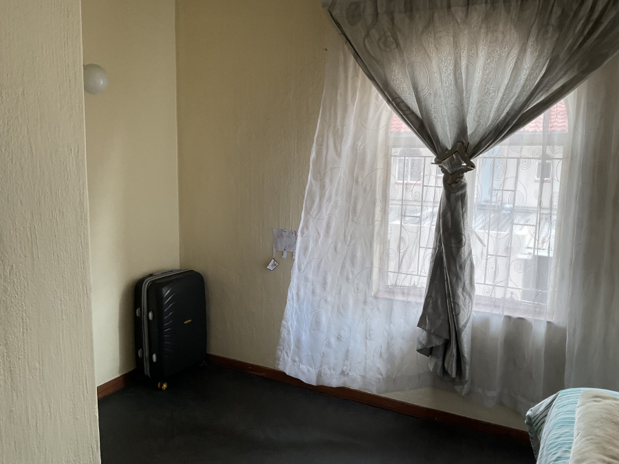 2 Bedroom Property for Sale in Kilner Park Gauteng
