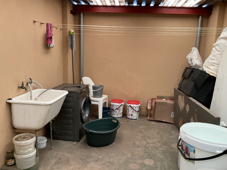 2 Bedroom Property for Sale in Kilner Park Gauteng