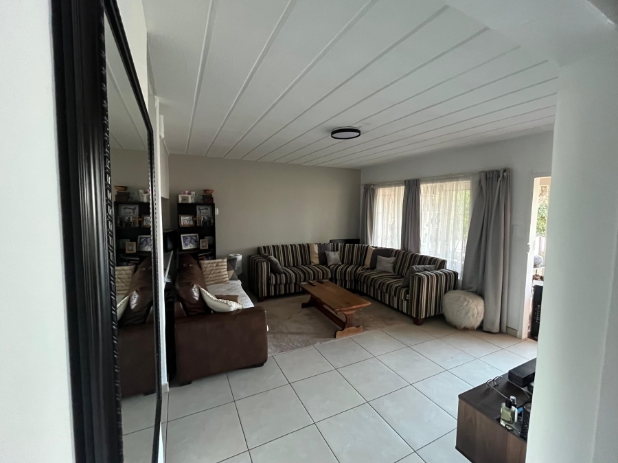 2 Bedroom Property for Sale in Eden Glen Gauteng