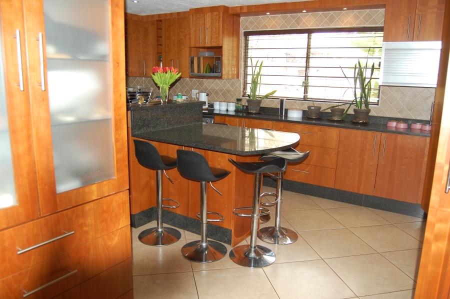 3 Bedroom Property for Sale in Noordheuwel Gauteng