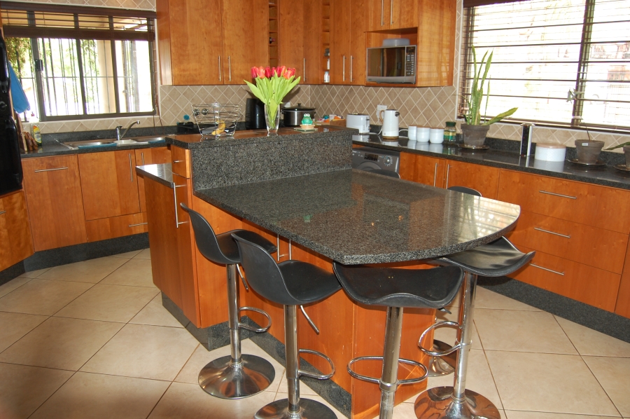 3 Bedroom Property for Sale in Noordheuwel Gauteng
