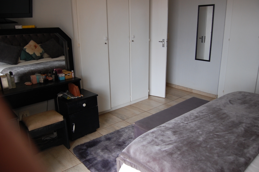 3 Bedroom Property for Sale in Noordheuwel Gauteng