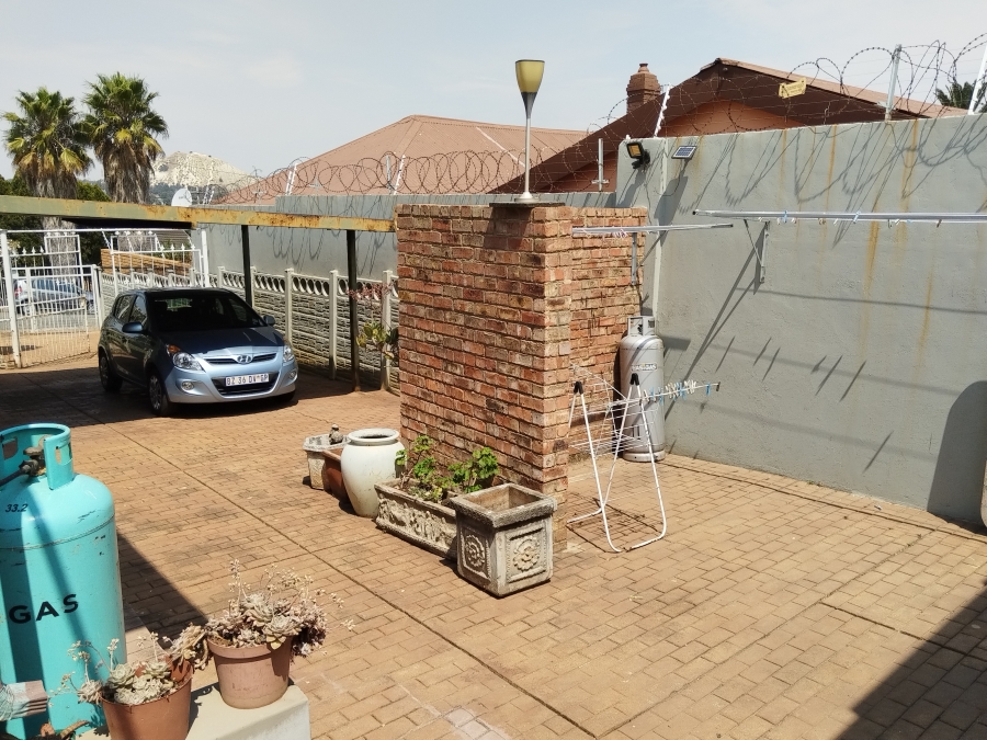 3 Bedroom Property for Sale in Krugersdorp North Gauteng