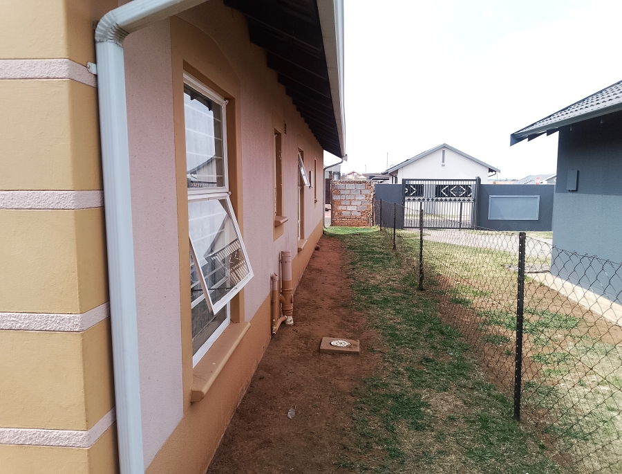 3 Bedroom Property for Sale in Salfin Gauteng
