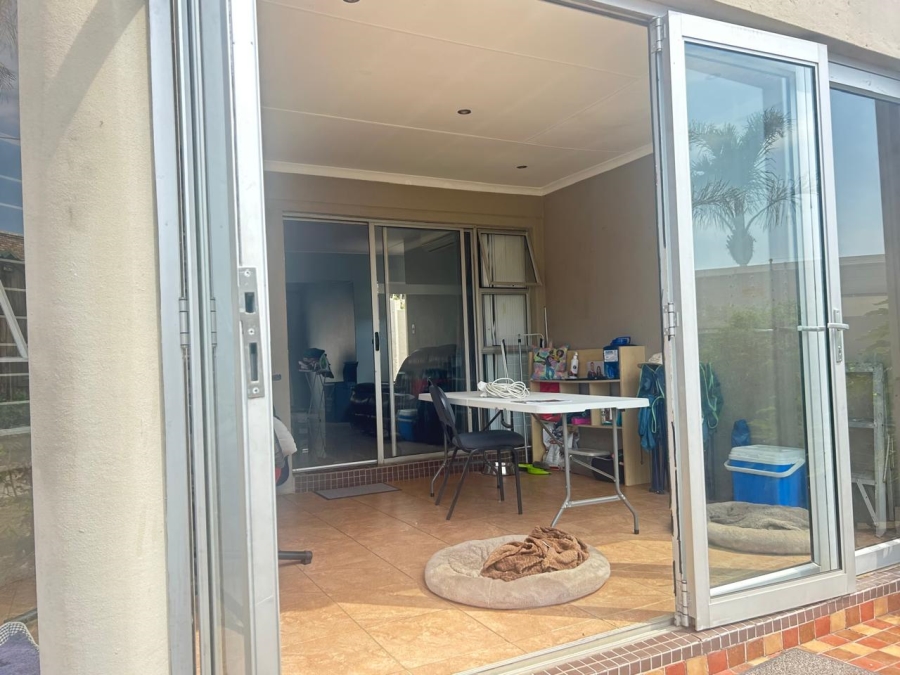 To Let 2 Bedroom Property for Rent in North Riding Gauteng