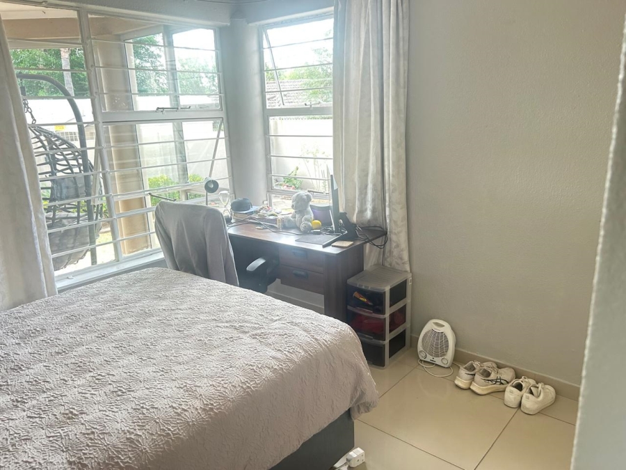 To Let 2 Bedroom Property for Rent in North Riding Gauteng