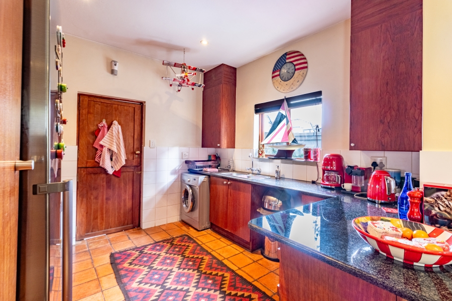 3 Bedroom Property for Sale in Silver Lakes Golf Estate Gauteng