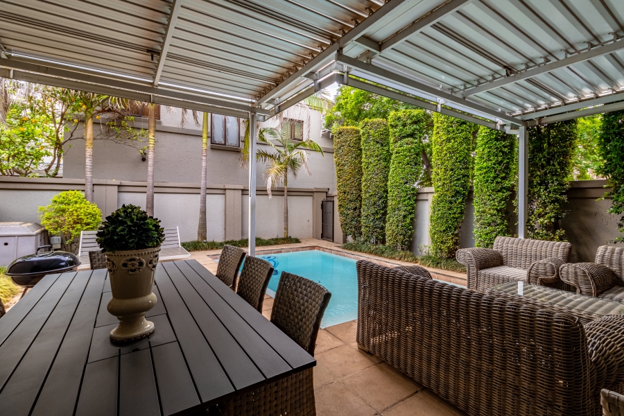 3 Bedroom Property for Sale in Silver Lakes Golf Estate Gauteng