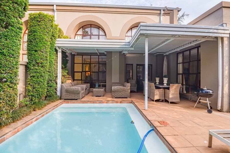 3 Bedroom Property for Sale in Silver Lakes Golf Estate Gauteng