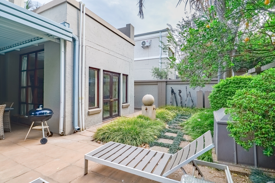 3 Bedroom Property for Sale in Silver Lakes Golf Estate Gauteng