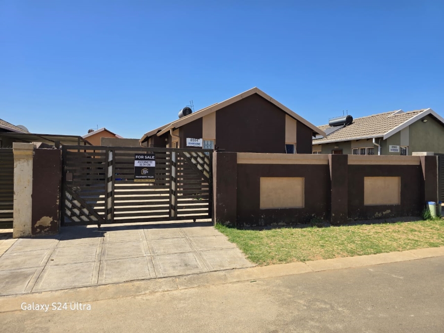 2 Bedroom Property for Sale in Windmill Park Gauteng