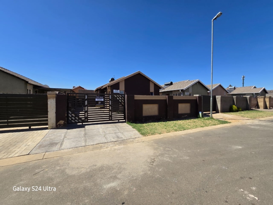 2 Bedroom Property for Sale in Windmill Park Gauteng