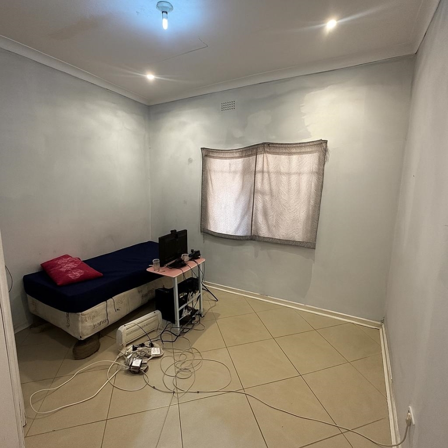 To Let 3 Bedroom Property for Rent in Rosettenville Gauteng