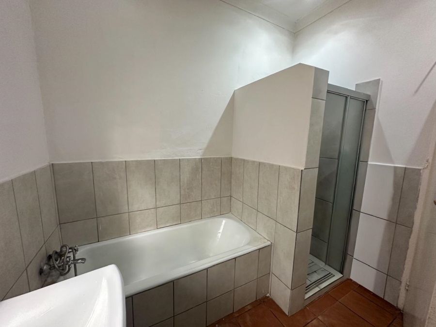 To Let 3 Bedroom Property for Rent in Rosettenville Gauteng