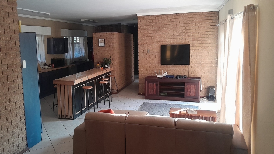6 Bedroom Property for Sale in Vanderbijlpark SE Gauteng