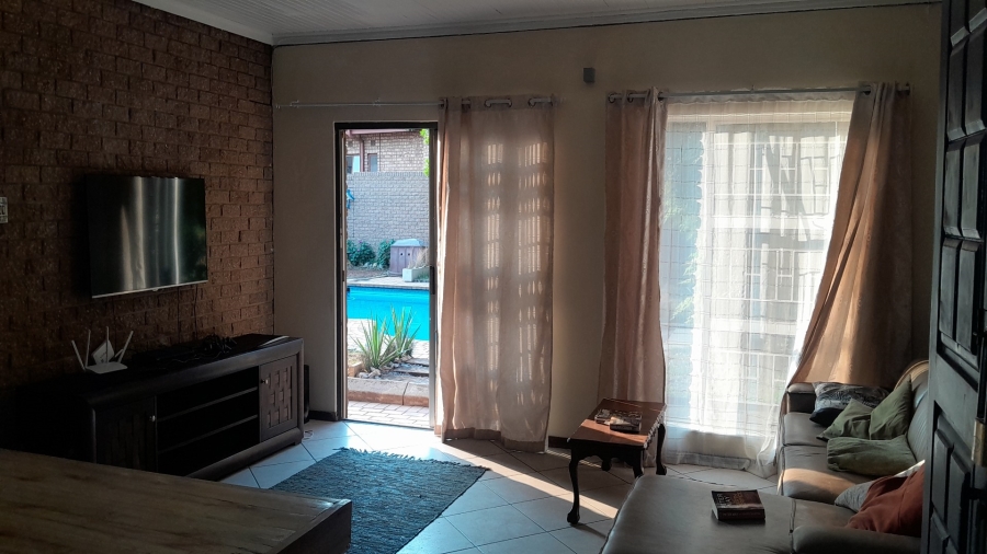6 Bedroom Property for Sale in Vanderbijlpark SE Gauteng