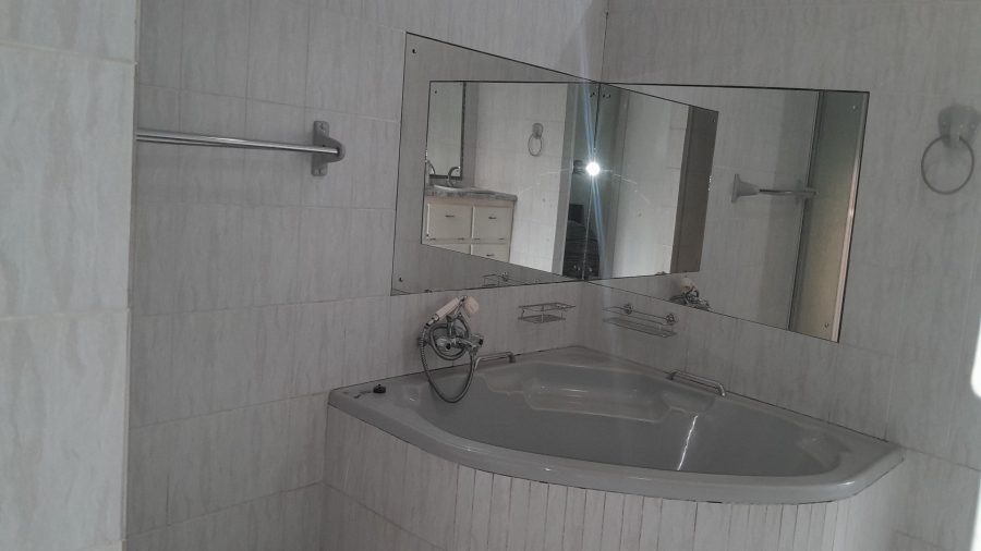 6 Bedroom Property for Sale in Vanderbijlpark SE Gauteng