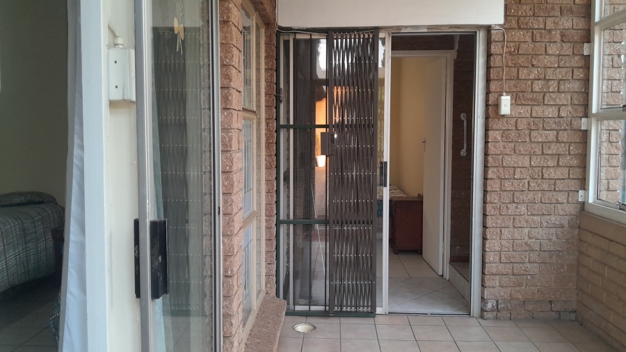 6 Bedroom Property for Sale in Vanderbijlpark SE Gauteng