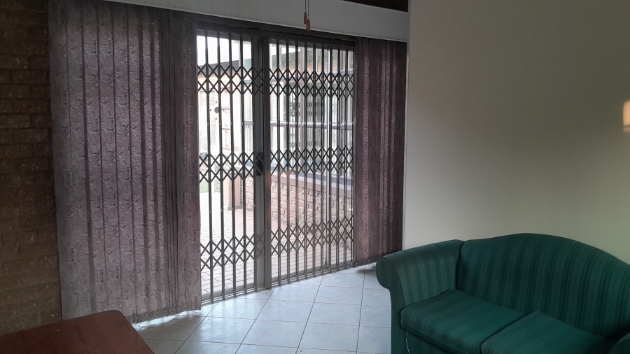 6 Bedroom Property for Sale in Vanderbijlpark SE Gauteng