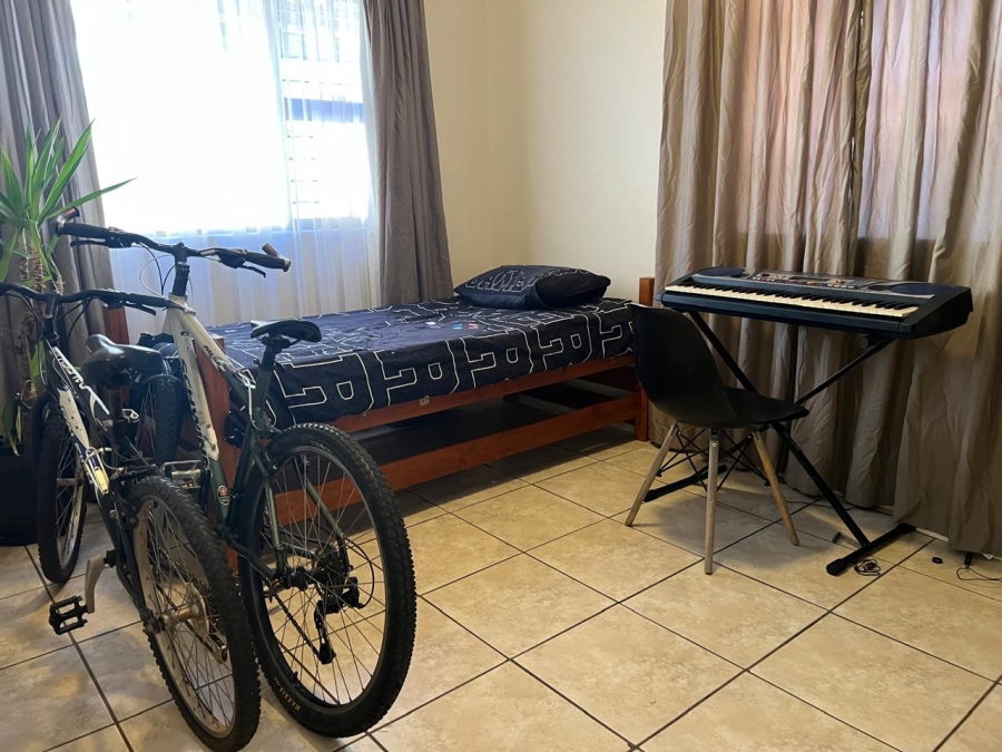 3 Bedroom Property for Sale in Pretorius Park Gauteng