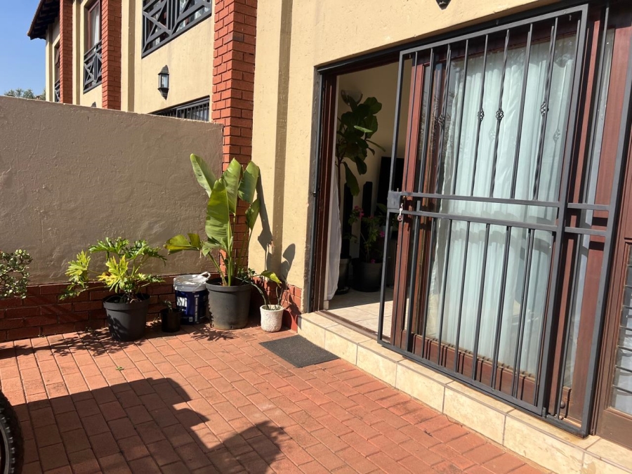3 Bedroom Property for Sale in Pretorius Park Gauteng
