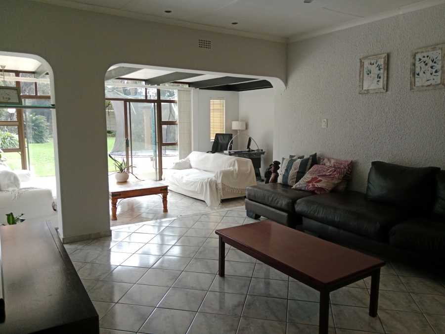 4 Bedroom Property for Sale in Brackenhurst Gauteng