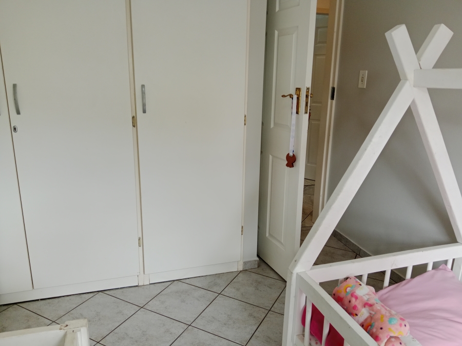 4 Bedroom Property for Sale in Brackenhurst Gauteng