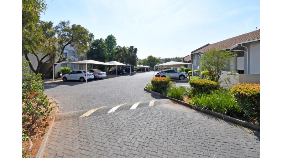 3 Bedroom Property for Sale in Vorna Valley Gauteng