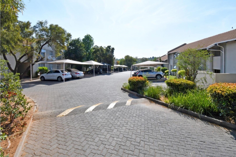 3 Bedroom Property for Sale in Vorna Valley Gauteng