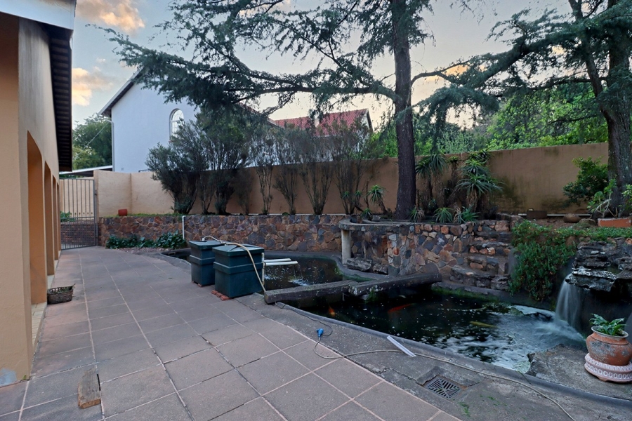 4 Bedroom Property for Sale in Bryanston Gauteng