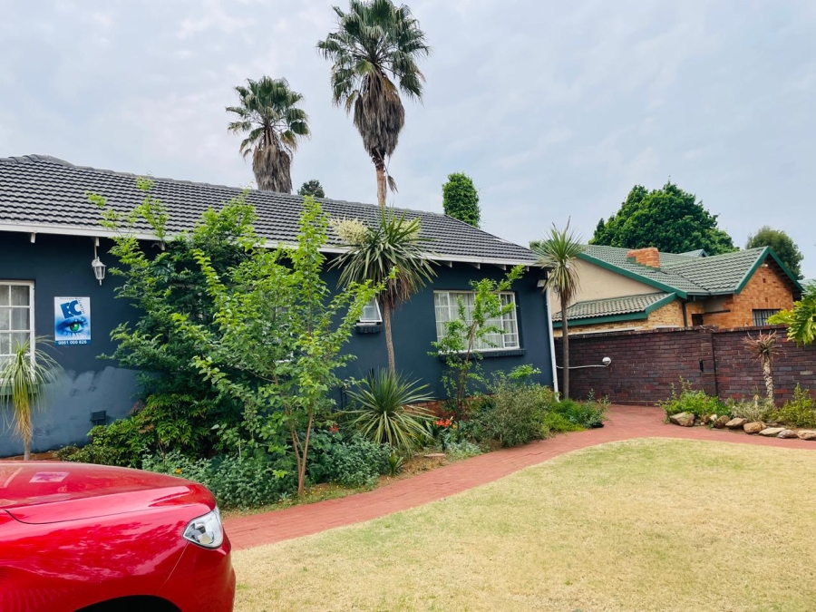 To Let 4 Bedroom Property for Rent in Horizon View Gauteng