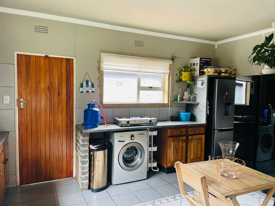 To Let 4 Bedroom Property for Rent in Horizon View Gauteng