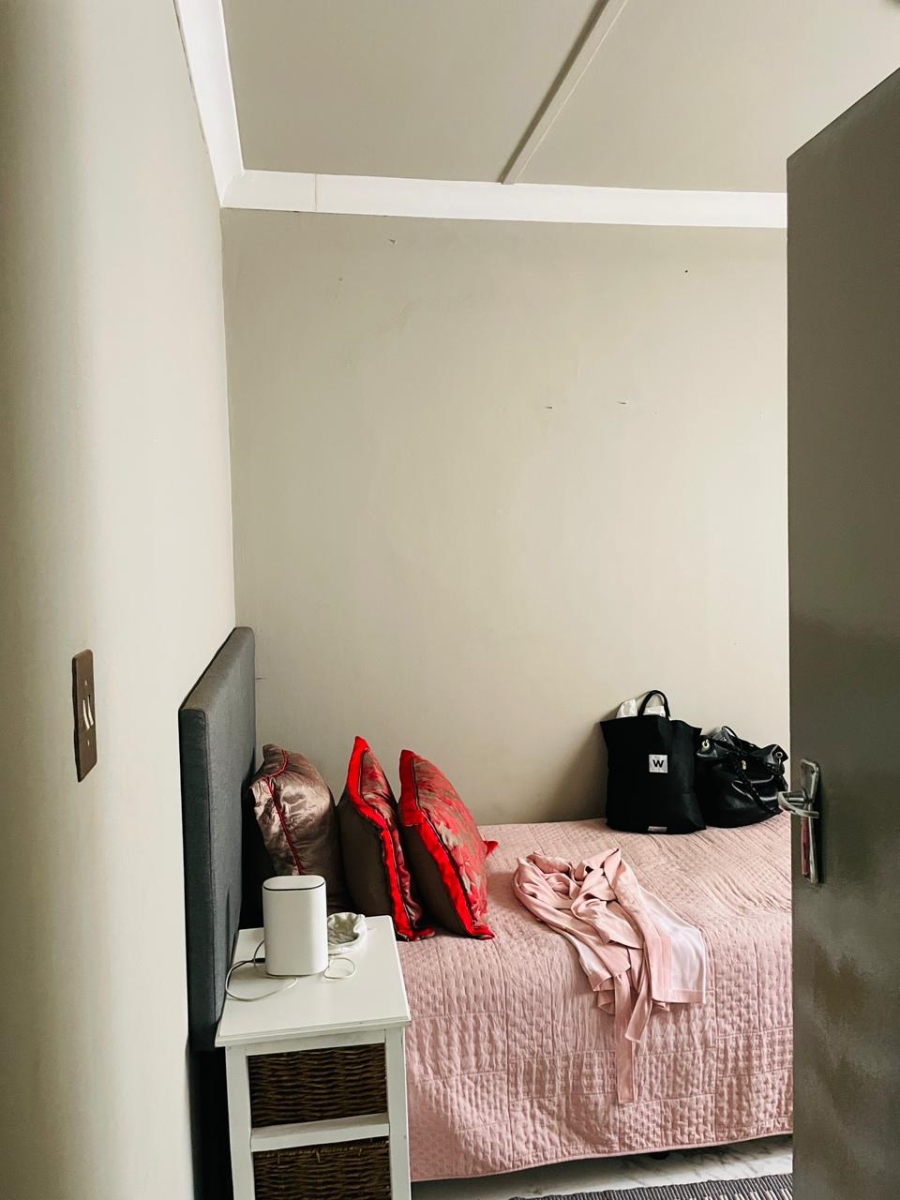 To Let 4 Bedroom Property for Rent in Horizon View Gauteng