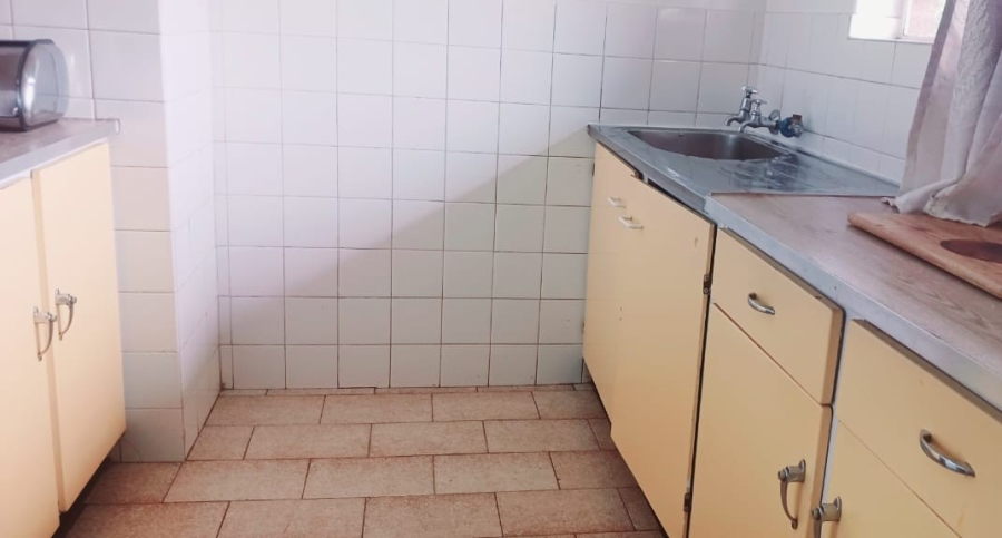2 Bedroom Property for Sale in Windsor West Gauteng
