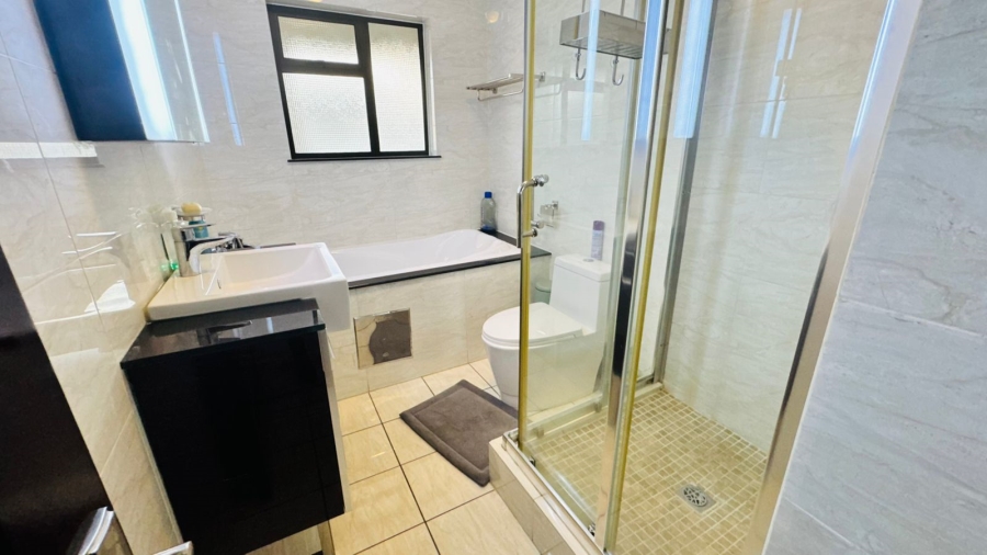 To Let 2 Bedroom Property for Rent in Craigavon Gauteng