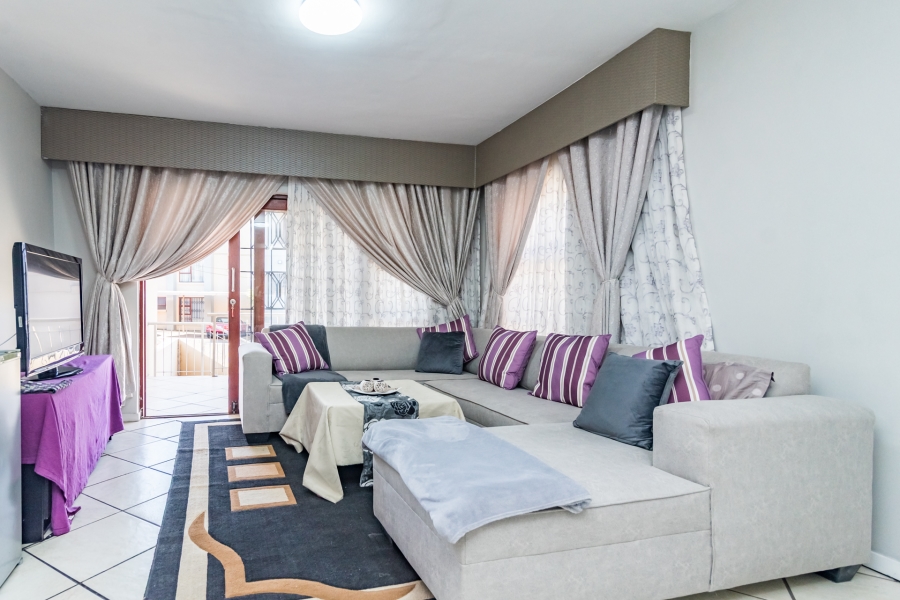 3 Bedroom Property for Sale in Sugar Bush Estate Gauteng