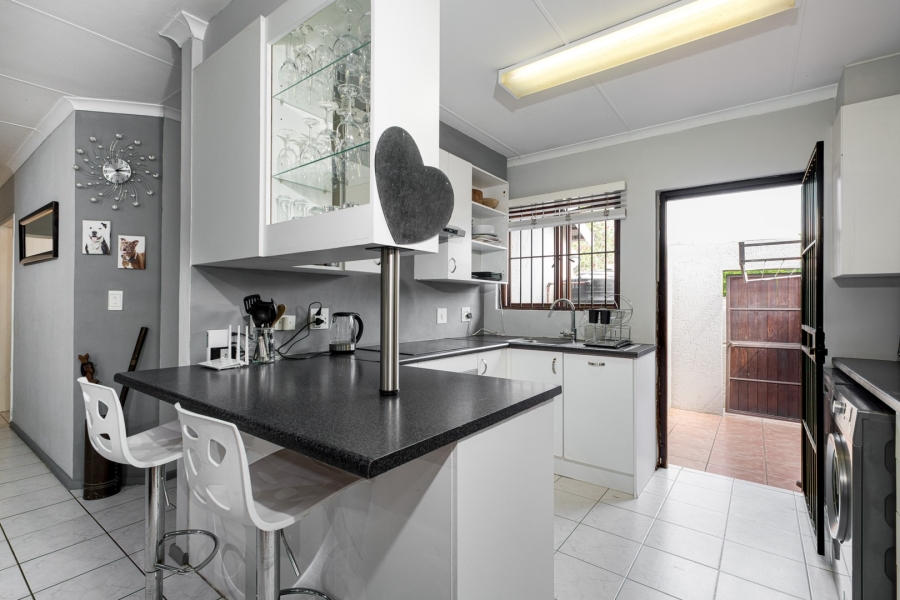 2 Bedroom Property for Sale in Craigavon Gauteng